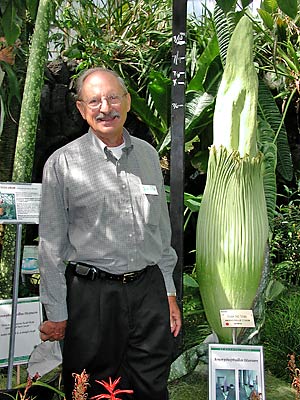 Paul Licht and 'corpse flower'