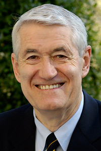 Chancellor 			      Robert 			      Birgeneau