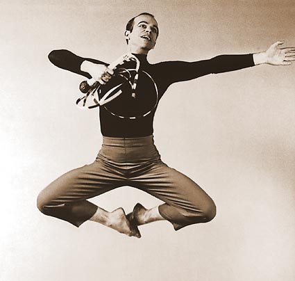 04.25.2002 - UC Berkeley professor David Wood, dancer, choreographer ...