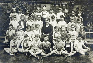 Lantos' class photo from Hungary