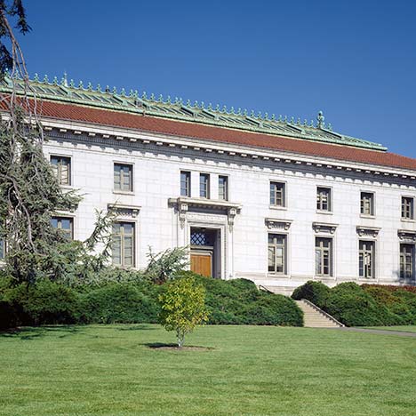 Green lawn in front of California Hall